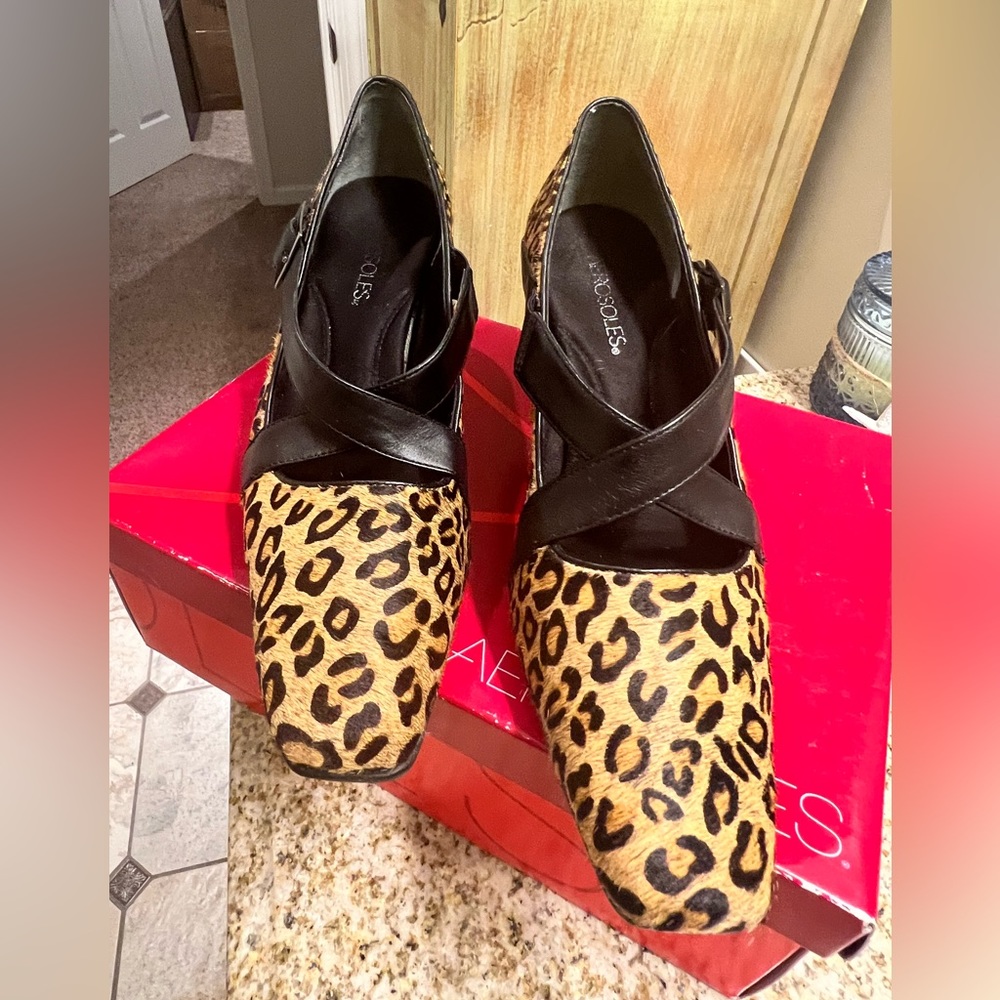 Women’s shoes